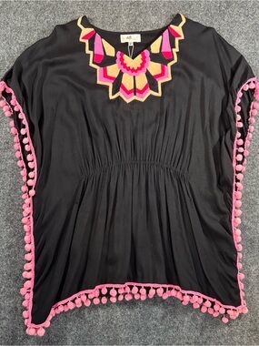 A&B Girls Beach Coverup Poncho Black Pink Embroidered Pom Pom Tassel Size M Boho